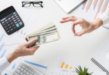 חושבים על העתיד ומתנהלים באחריות חושבים על העתיד ומתנהלים באחריות