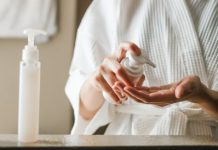 שמירה על שגרת טיפוח תוך כדי ניהול משק הבית שמירה על שגרת טיפוח תוך כדי ניהול משק הבית